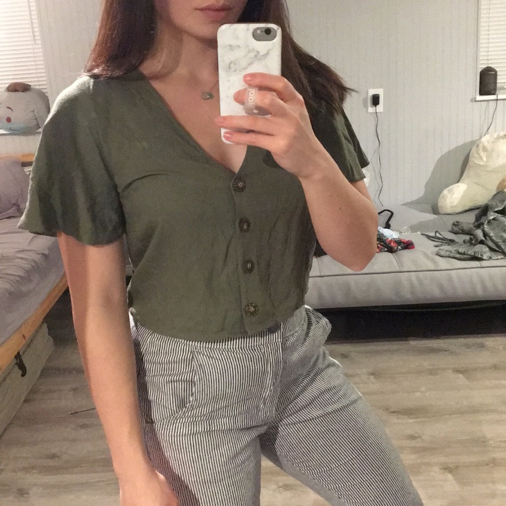 Flowy Green Crop Top